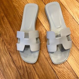 Hermes Oran Glacier Bleu size 38